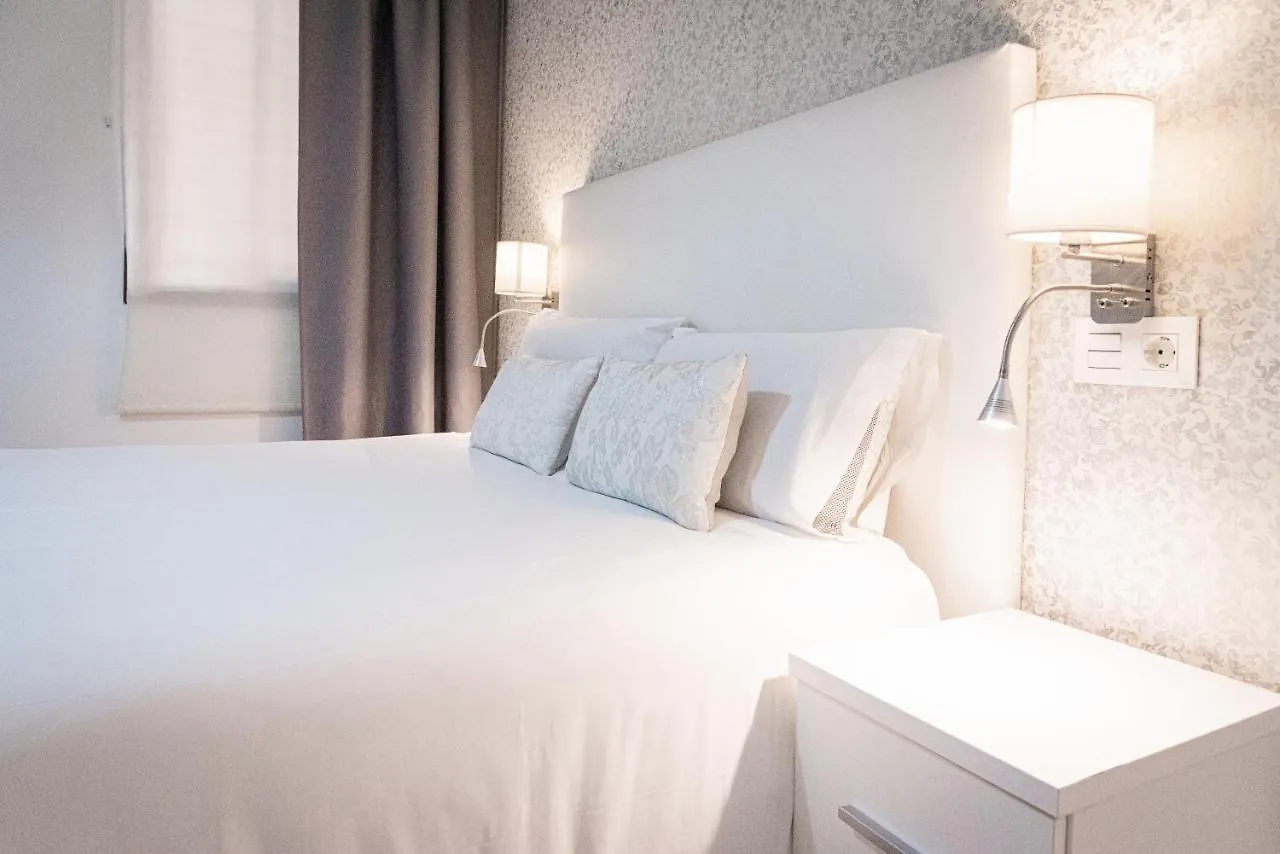 Hoteles Del Sur Seville Apartment