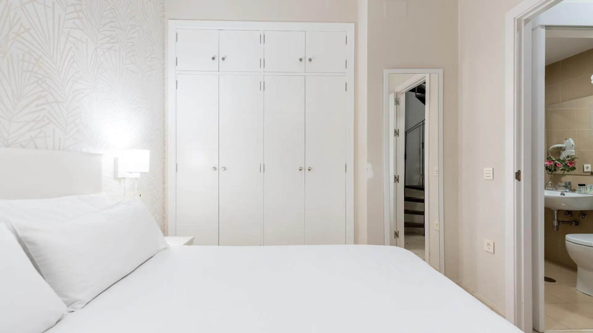Apartment Hoteles Del Sur Seville Spain